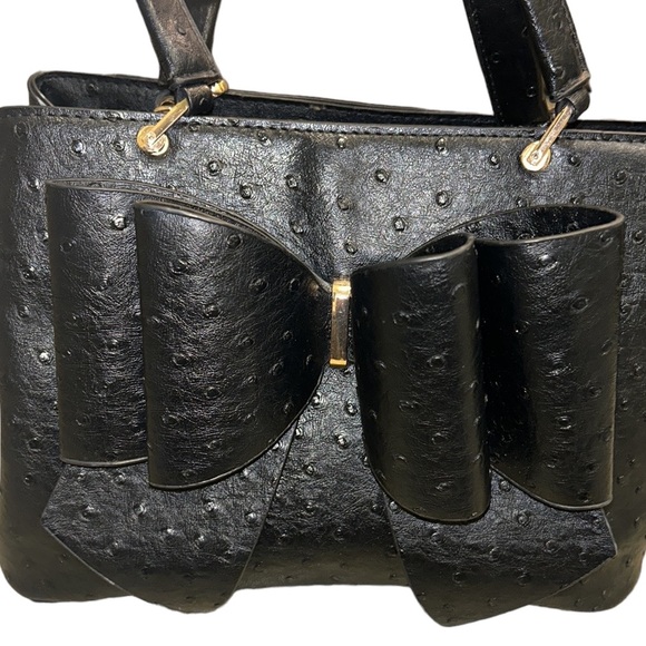 Crossi Black Faux Ostrich Leather Bow Detail Handbag - Picture 4 of 15